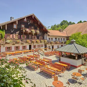 Hotel Gutshof Uttlau, Haarbach