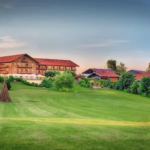 Hotel Und Landgasthof Altwirt, Großhartpenning